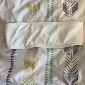 White strapless bikini top